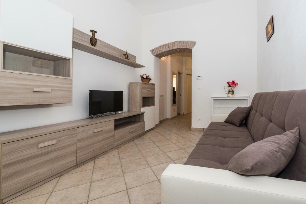 Apartamento Finalborgo - Casa Nanetti 6 Posti In Centro Finale Ligure Exterior foto